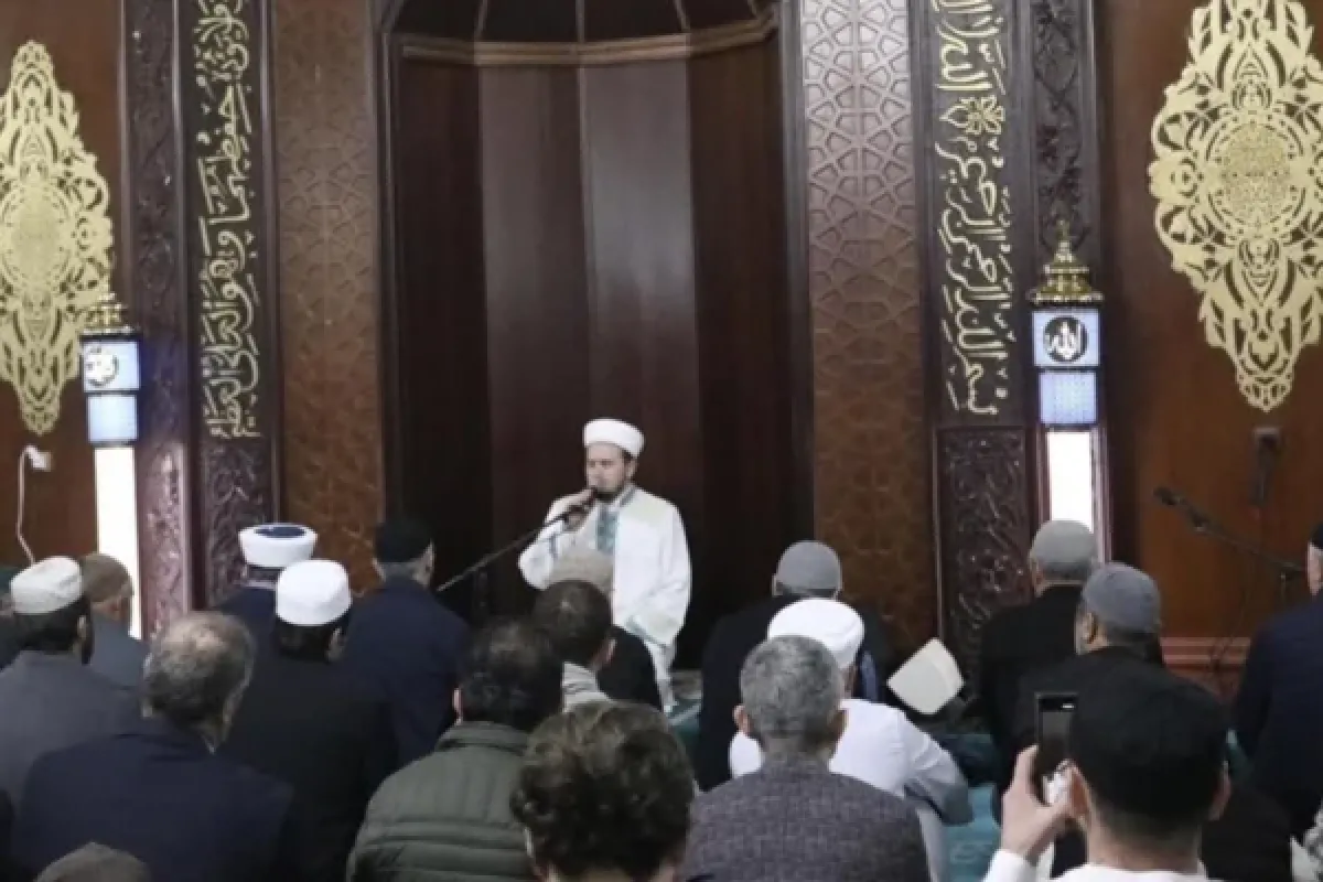 Hafız Osman Bostancı Gönülleri Mest Etti