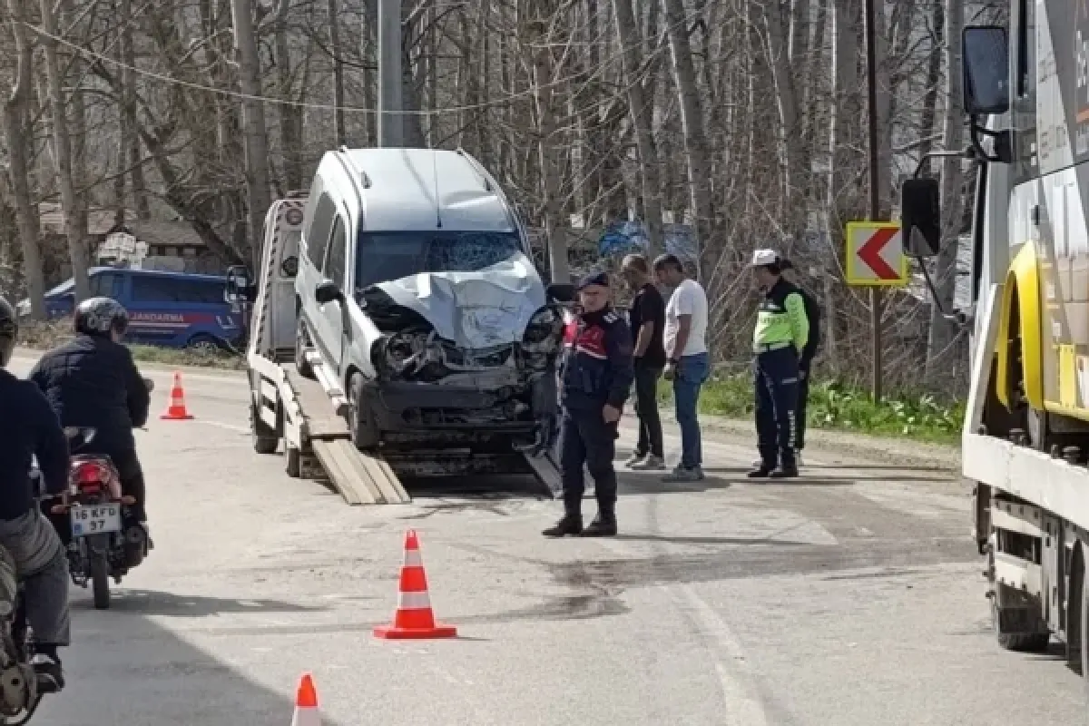 Kafa kafaya çarpıştılar