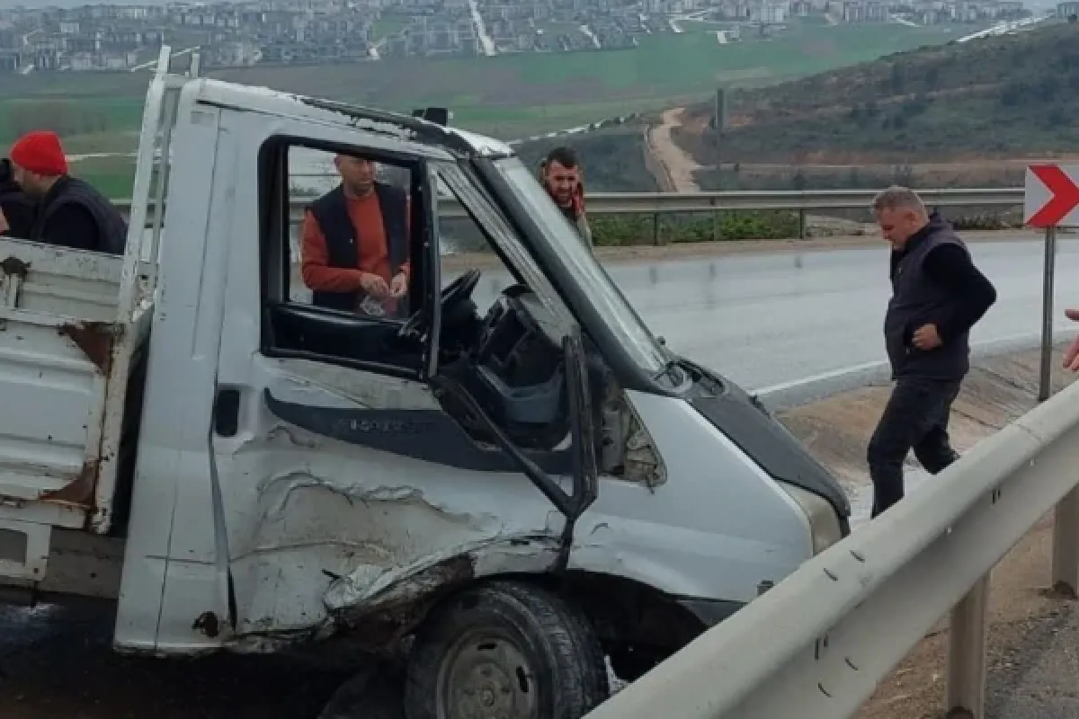 Yağışla gelen kaza