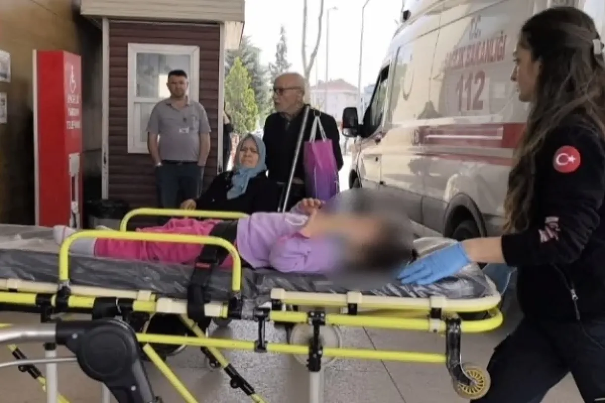 İnegöl'de pencereden düşen çocuk yaralandı