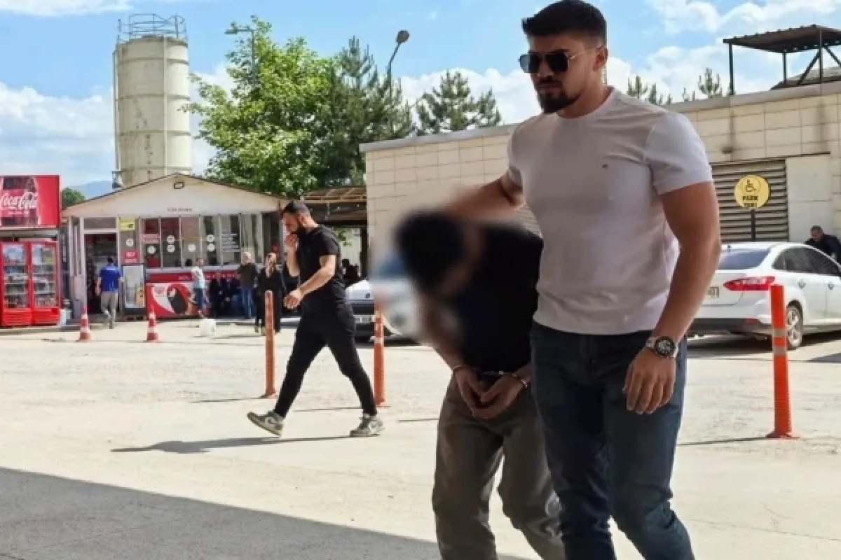 Kıskıvrak yakaladı!