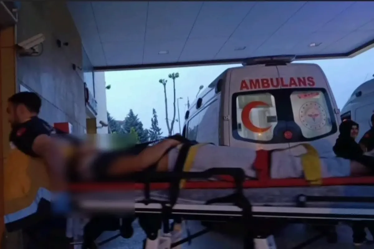Motosikletli gençler ölümden döndü