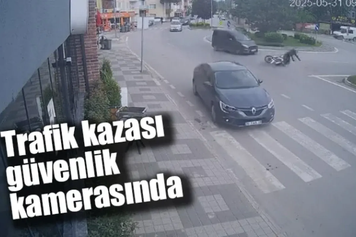 Trafik kazası güvenlik kamerasında