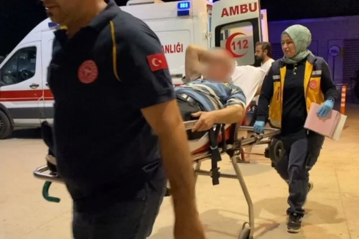 İnegöl'de Motosiklet ile Bisiklet Çarpıştı: 2 Yaralı
