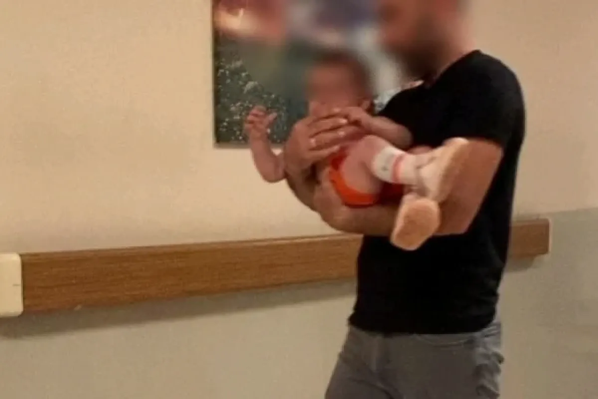 Üzerine çay dökülen çocuk hastanelik oldu