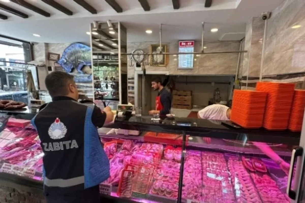 Zabıtadan Kasap Ve Sakatatçılara Denetim
