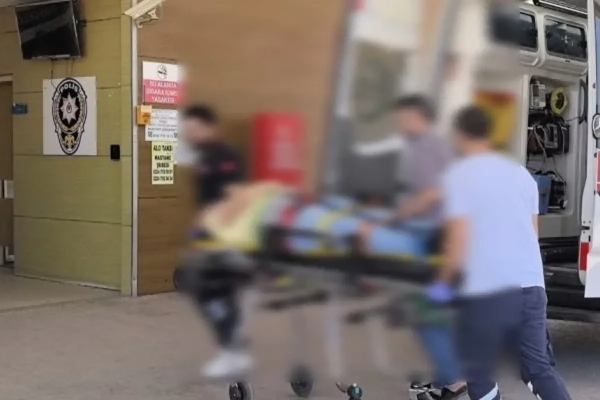 Talihsiz işçi gözünü hastanede açtı