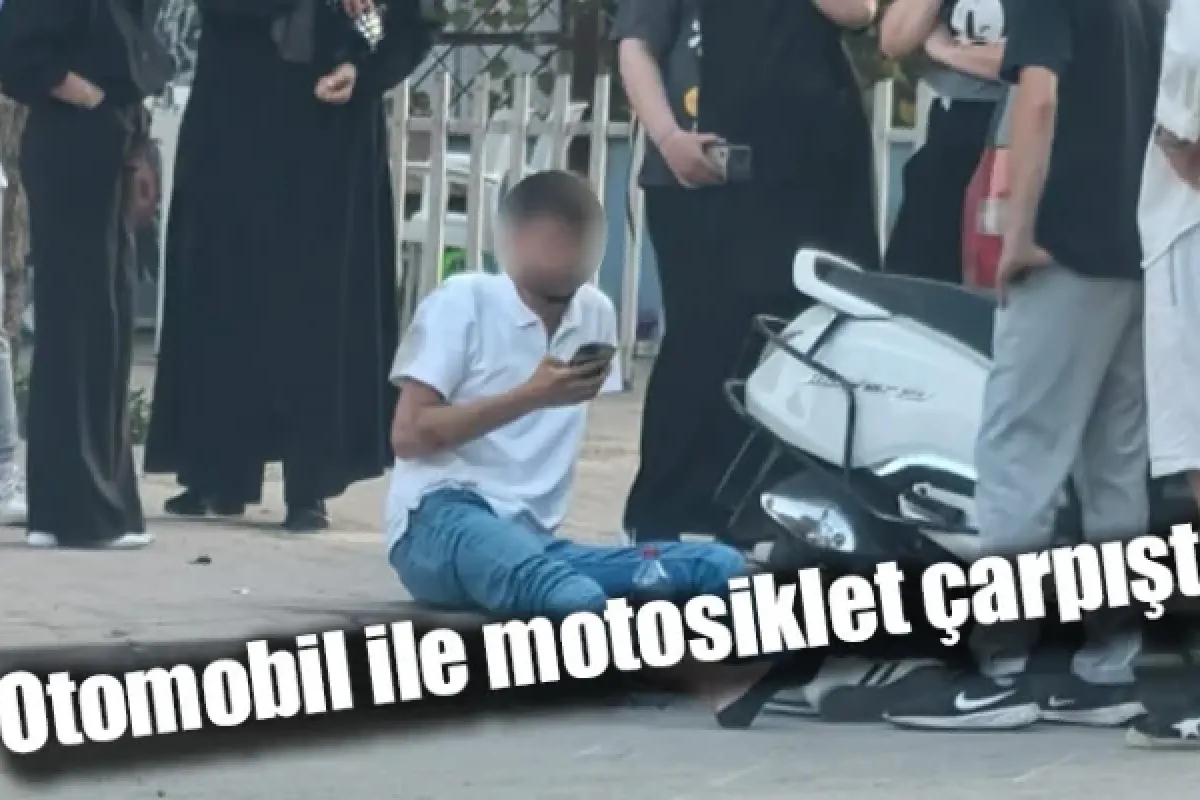 Otomobil ile motosiklet çarpıştı