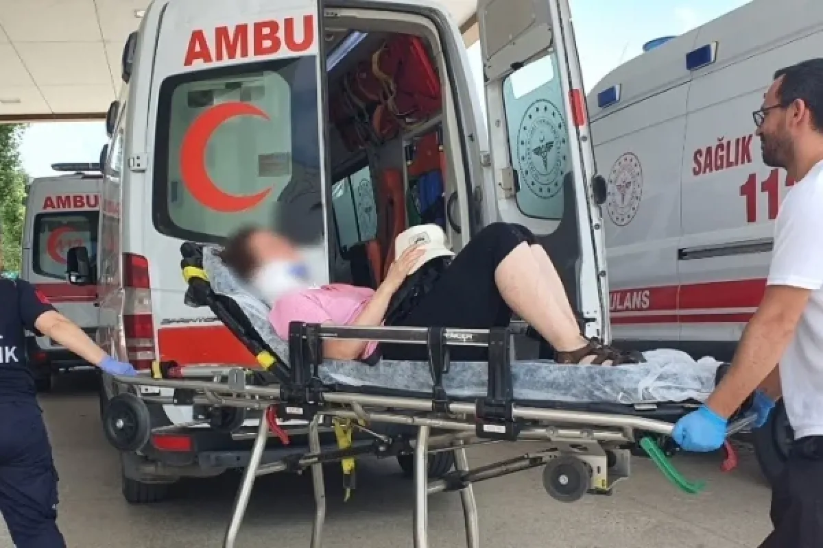 Şarampole yuvarlanan araçta can pazarı!