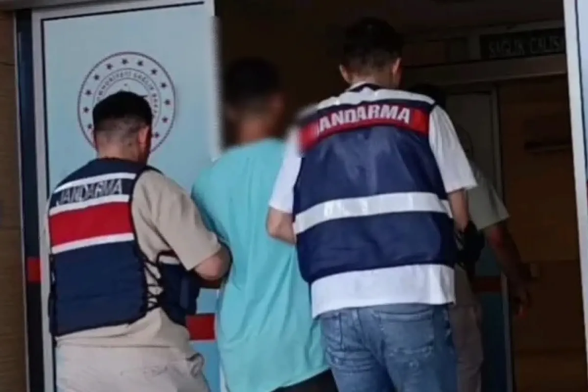Oto faresi yakalandı