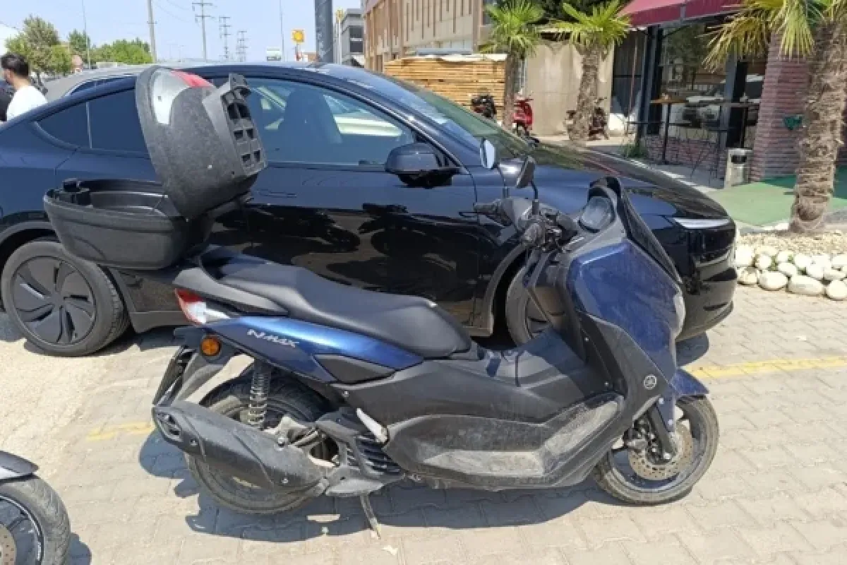 Motosiklet sürücüsü yaralandı