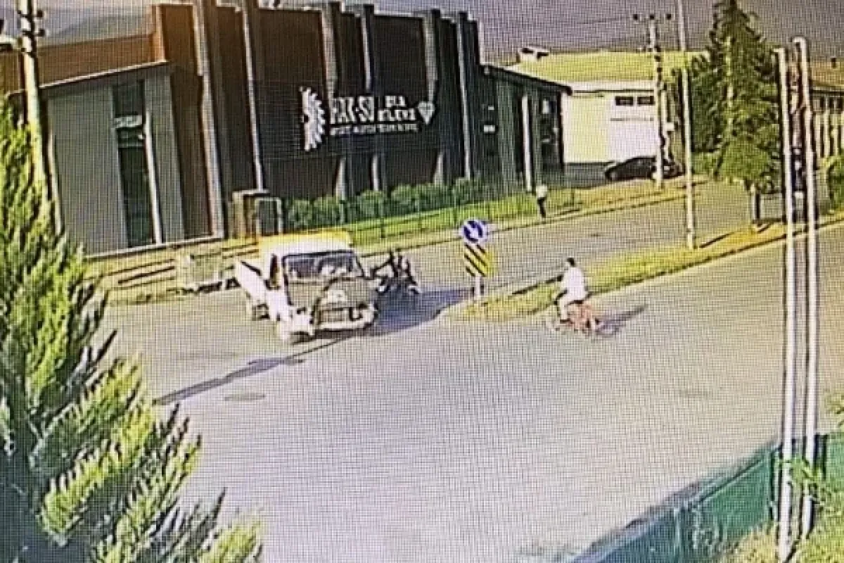 Kaza anı güvenlik kamerasında