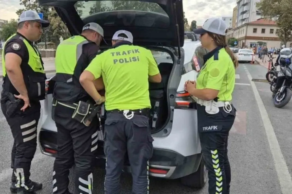 Trafik cezaları artıyor! İşte yeni ceza rakamları