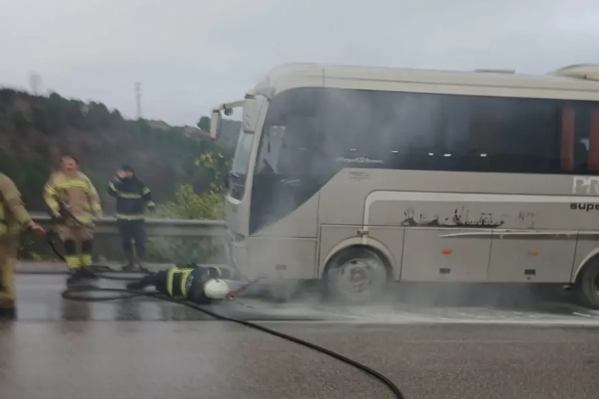 İşçi servisinde yangın
