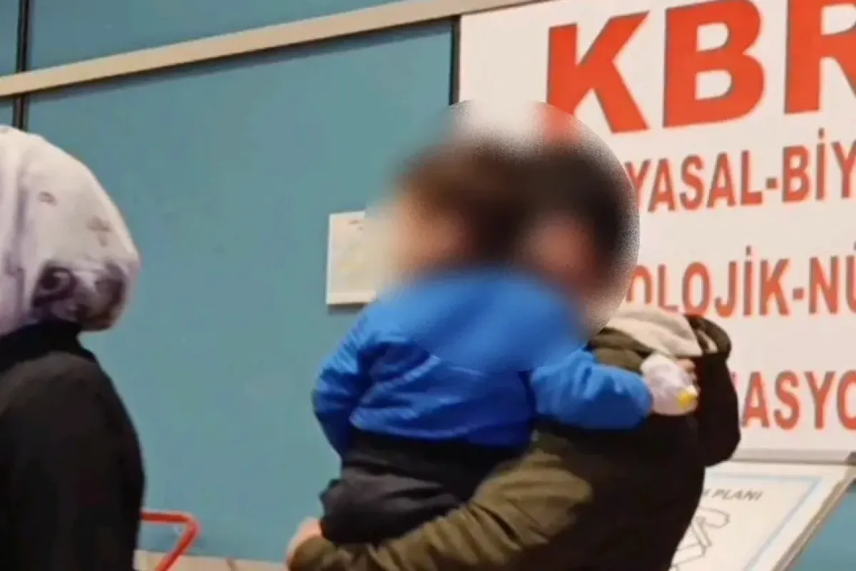 Şeker zannedip yuttu!