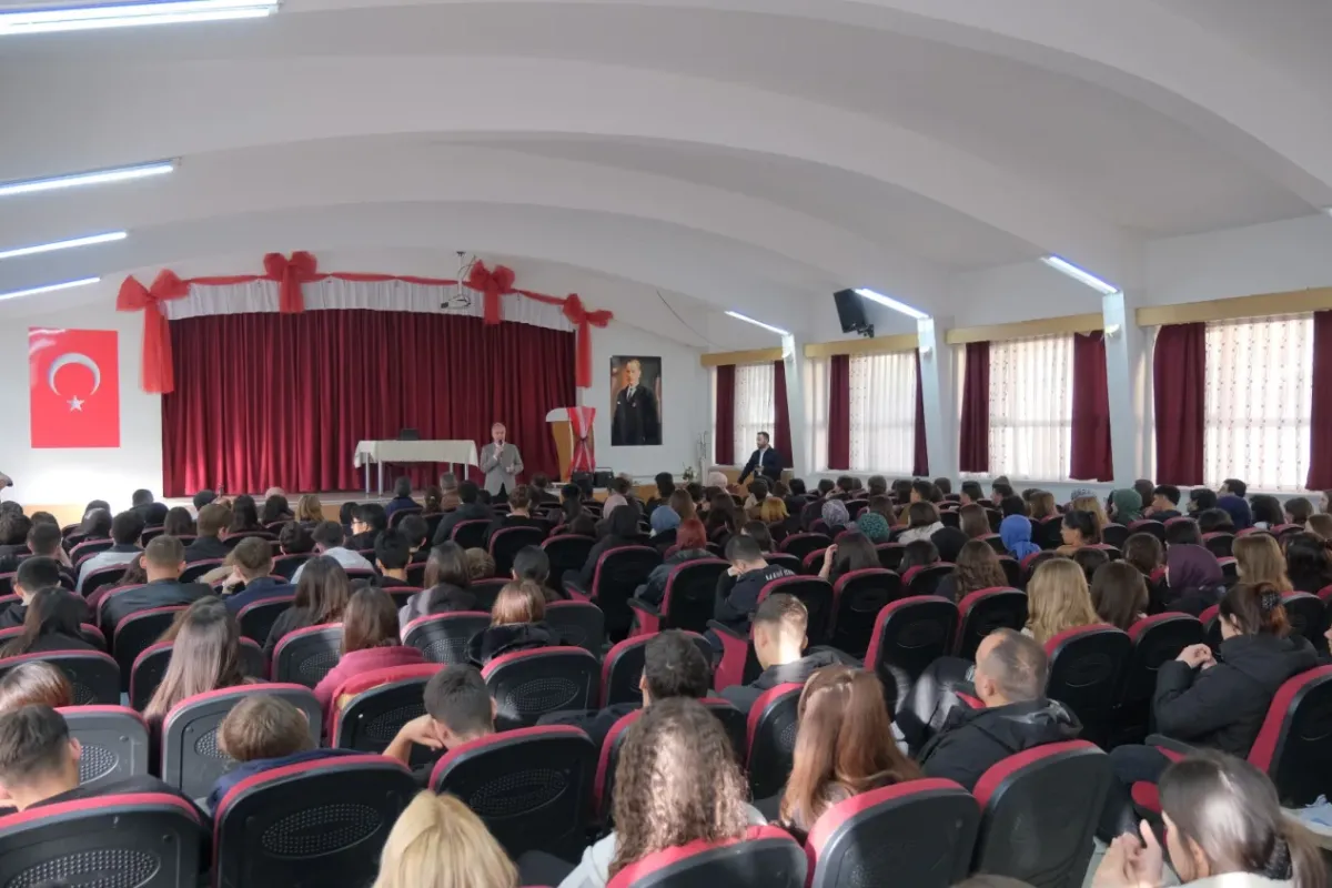 ''İnegöl Kıymetli Bir Şehir''
