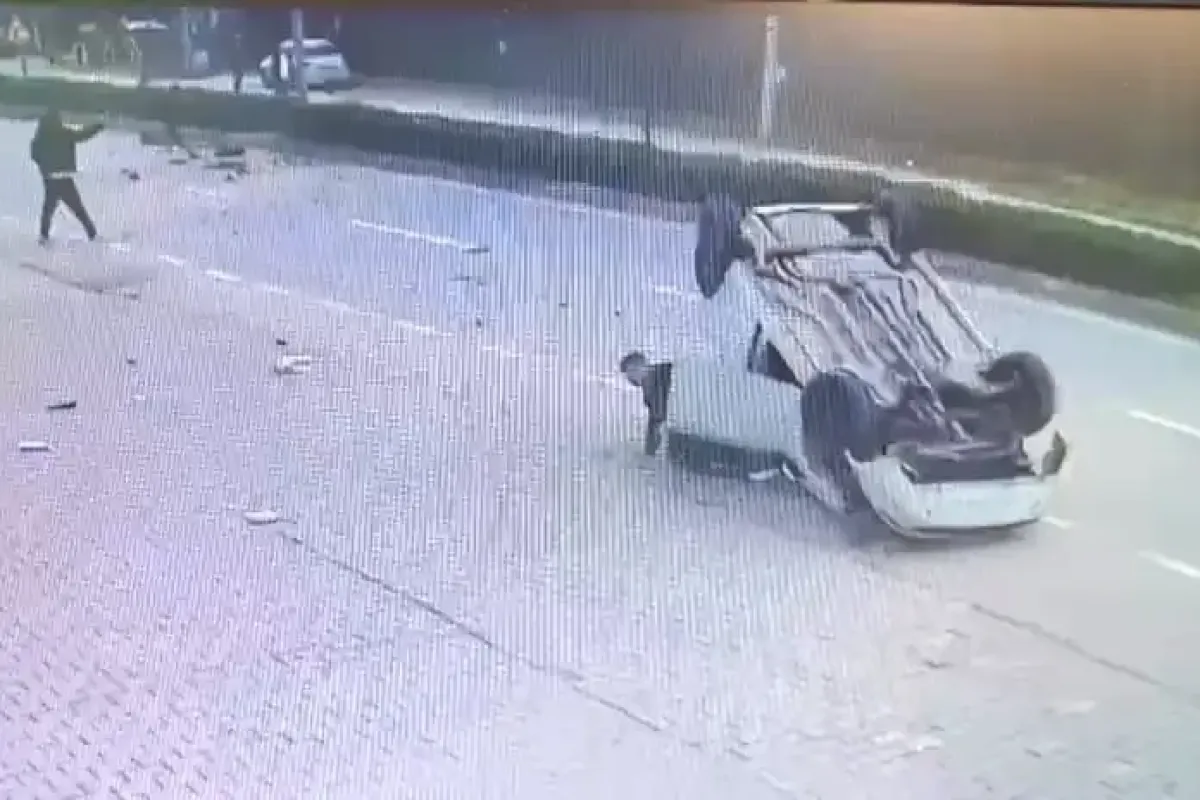 Kaza anı güvenlik kamerasında