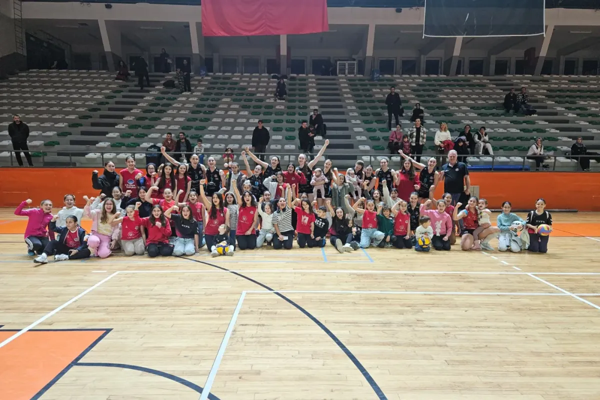 İnegöl'ün Sultanları Play-Off Yolunda İlerliyor