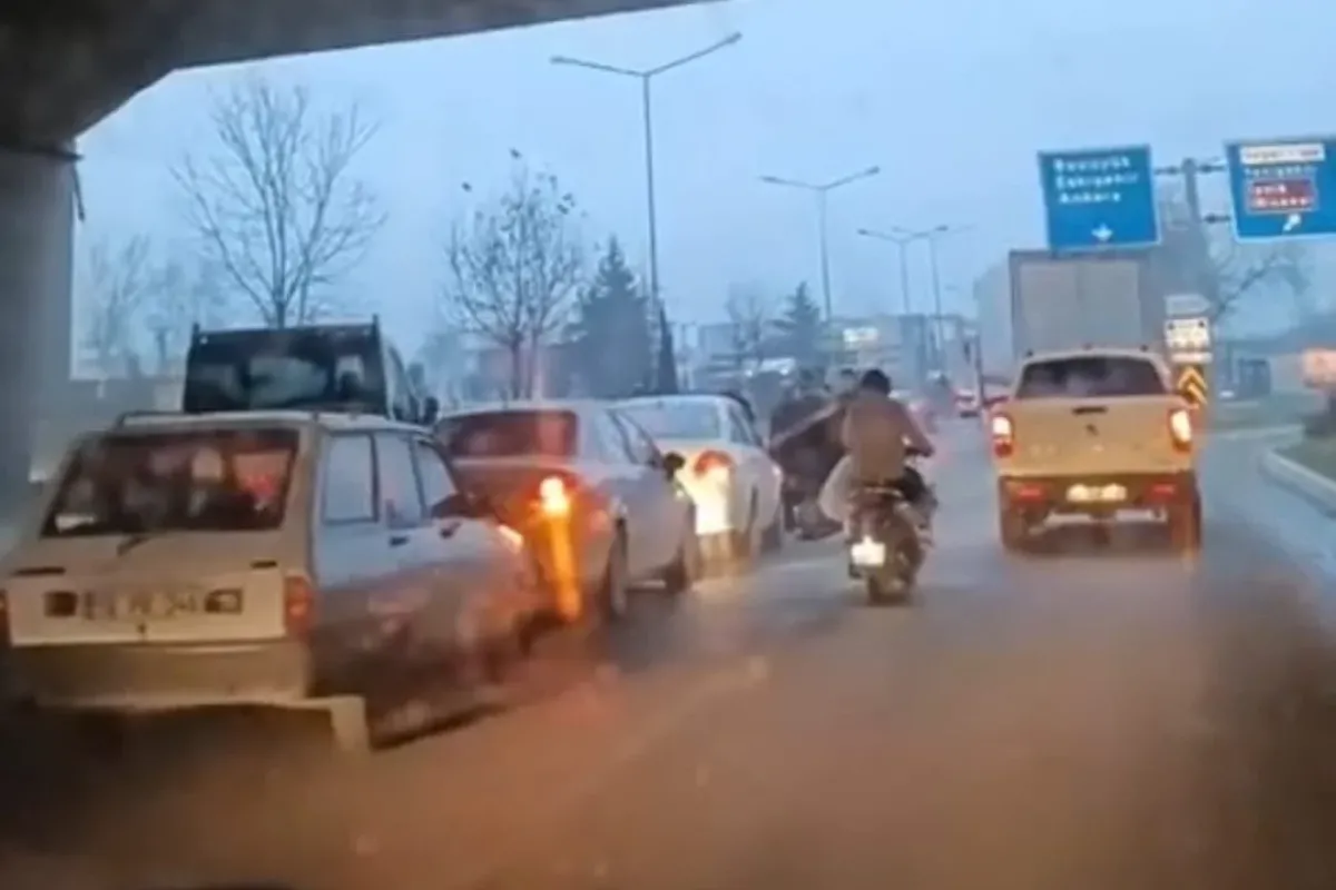 Yağmur kazaları beraberinde getirdi