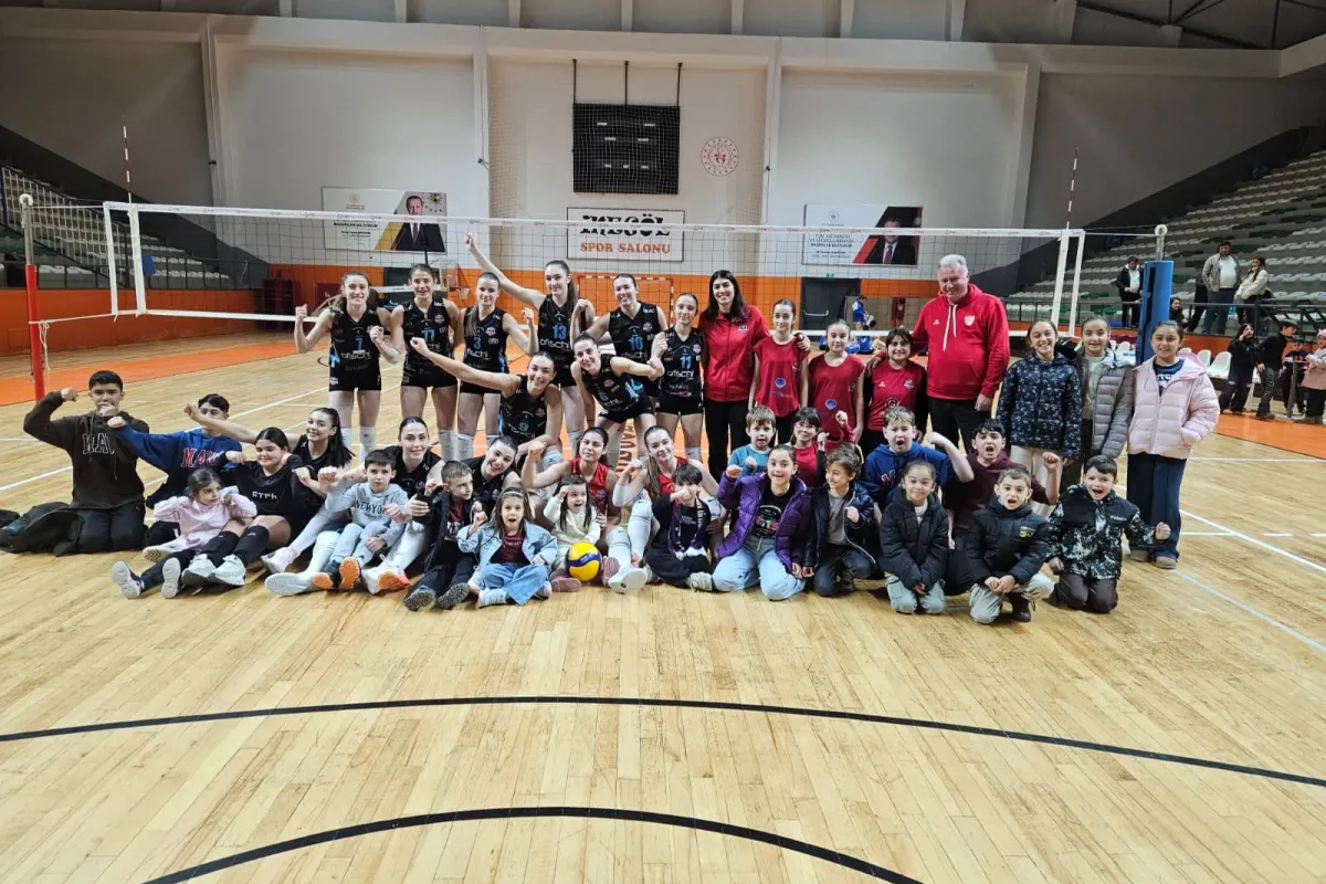 Orhaniye Voleybol evinde hata yapmadı