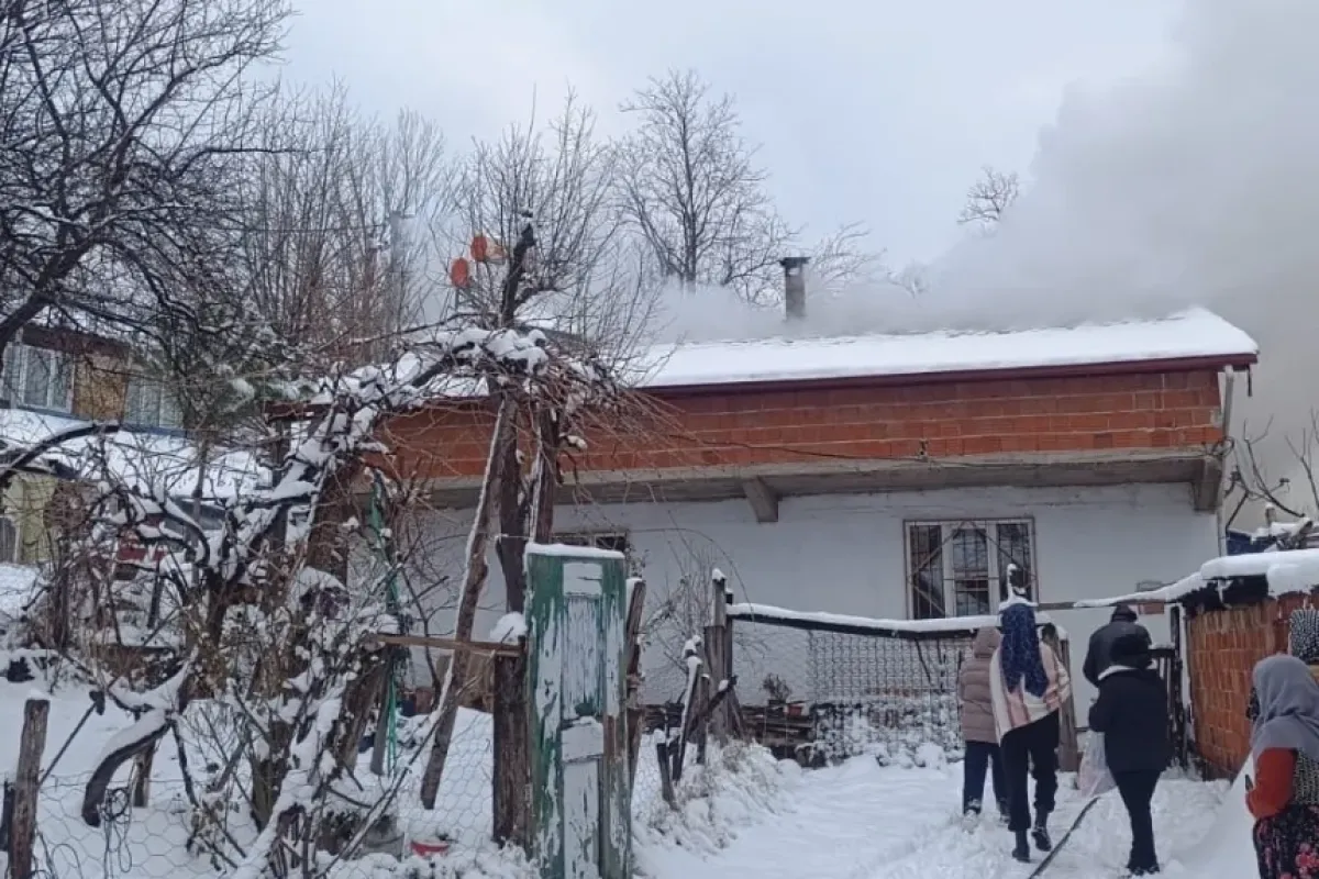 İnegöl'de çatı yangını korkuttu