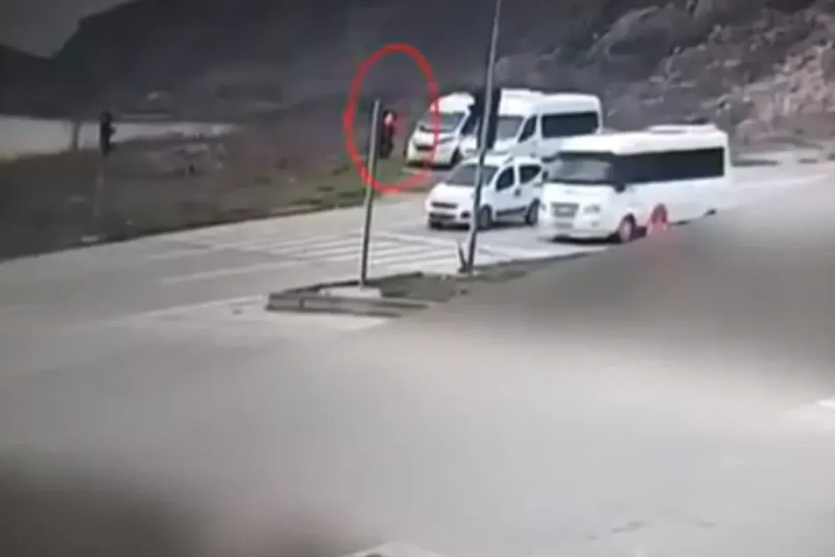 İnegöl'de kırmızı ışık ihlaline ceza yağdı