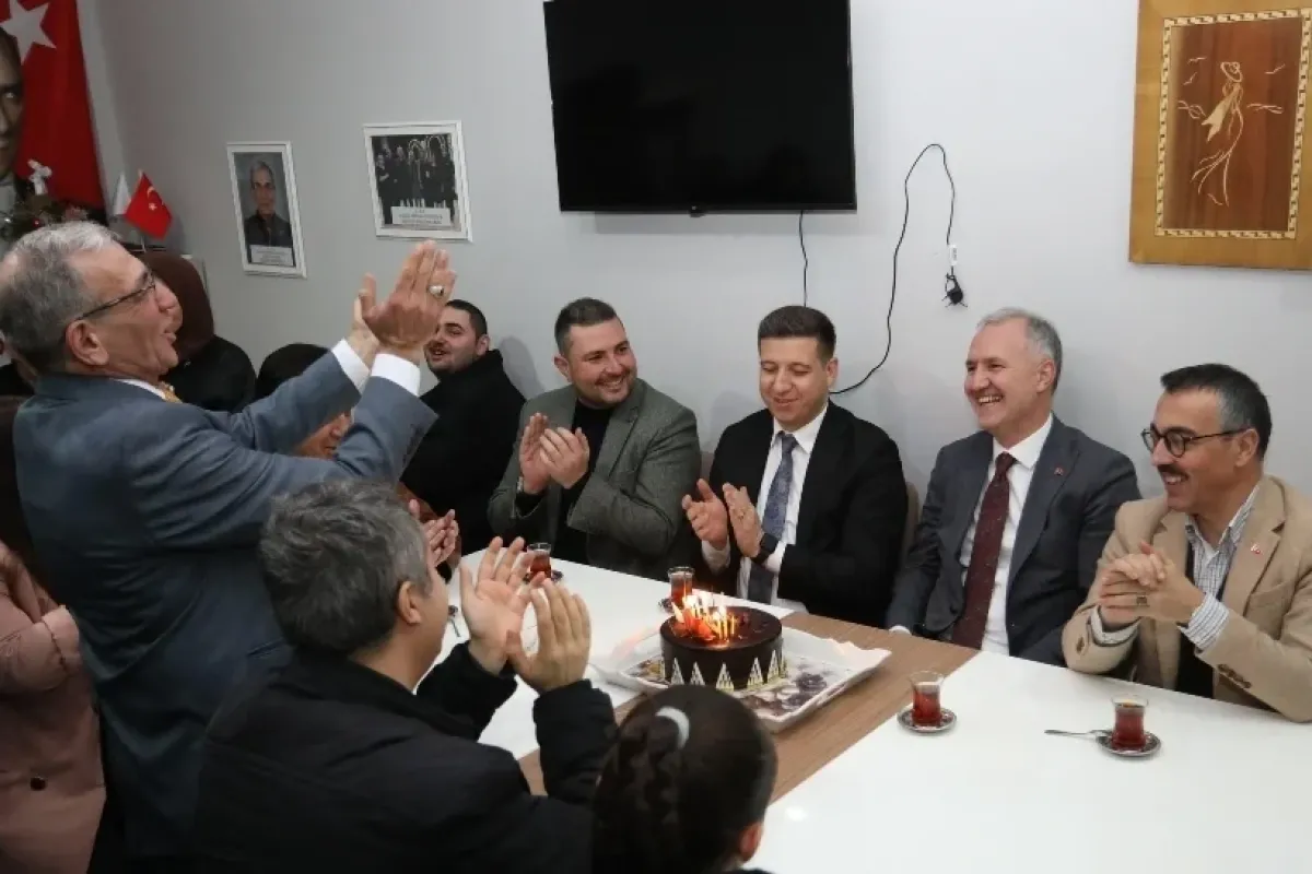 Başkan Taban'a sürpriz kutlama