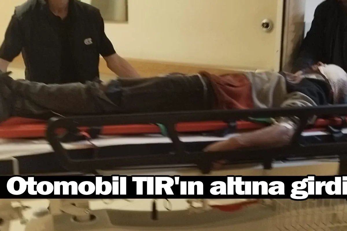Otomobil TIR'ın altına girdi