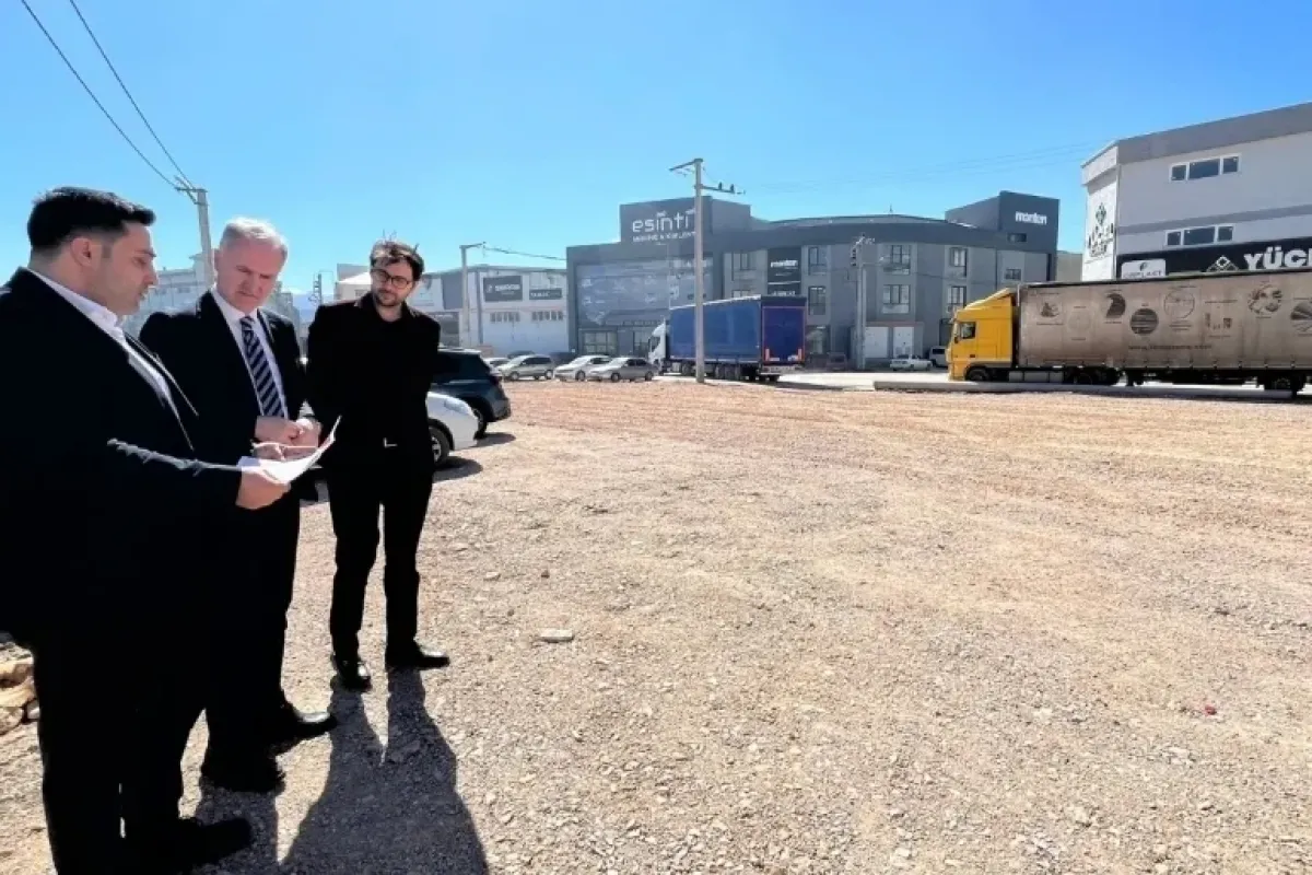 Sanayi Bölgesinde Otopark Alanları Artıyor