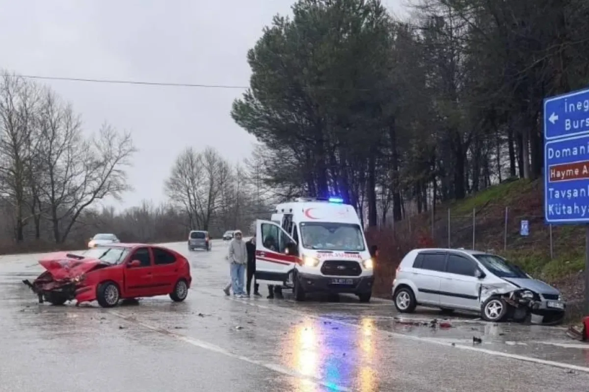 Kafa kafaya çarpıştılar