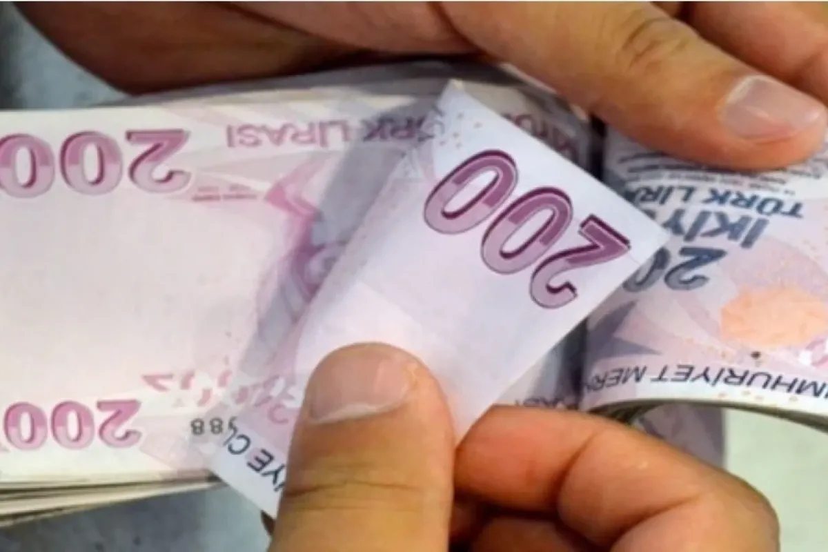 Emeklilerin bayram ikramiyesi belli oldu!
