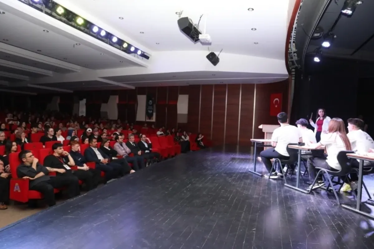 Genç Suare Tiyatro Festivali Başladı