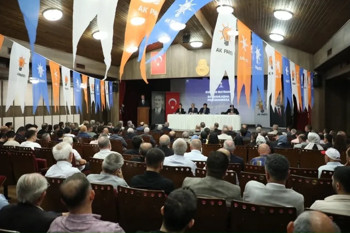 AK Parti İnegöl İlçe Teşkilatı bayramlaştı