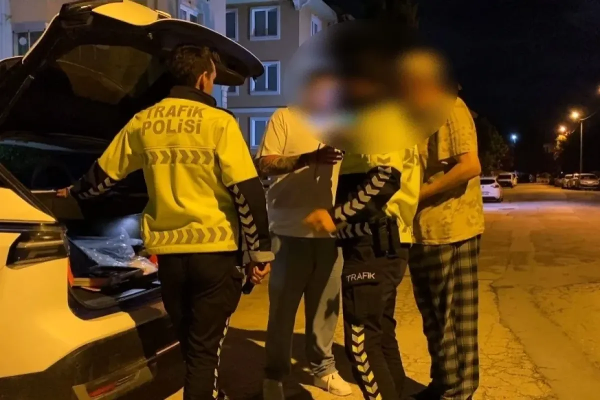 İnegöl'de polis dakikalarca dil döktü alkolmetreyi ...