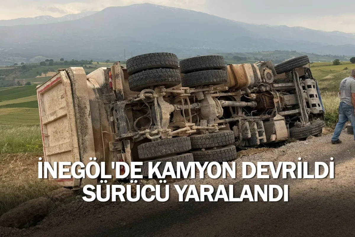 İnegöl'de Kamyon Devrildi, Sürücü Yaralandı