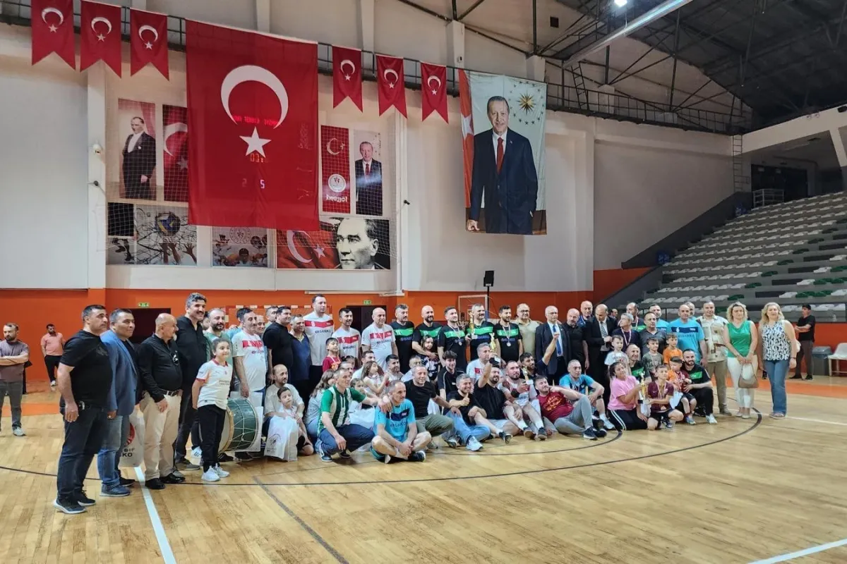 ​İSKO Voleybol Turnuvası’nda şampiyon İhzarat Takımı oldu