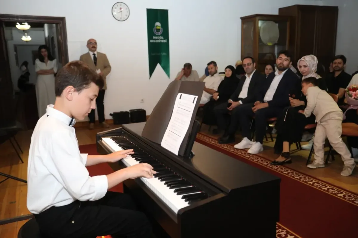 İnegöl'de müzik rüzgarı