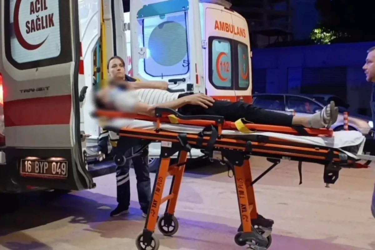 Motosikletli gençler ölümden döndü!