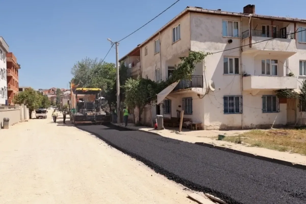İnegöl'de yollar yenileniyor