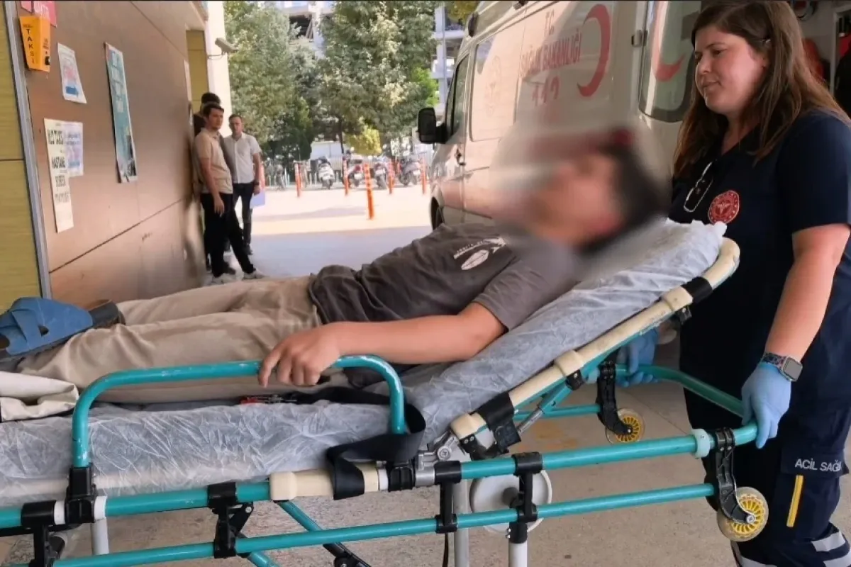 Hızlı yapıştırıcı hastanelik etti!