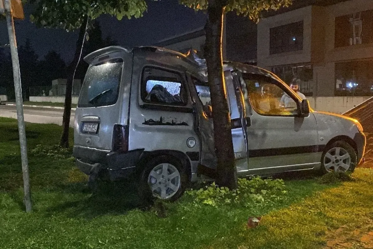İnegöl'de yağışla gelen kaza!