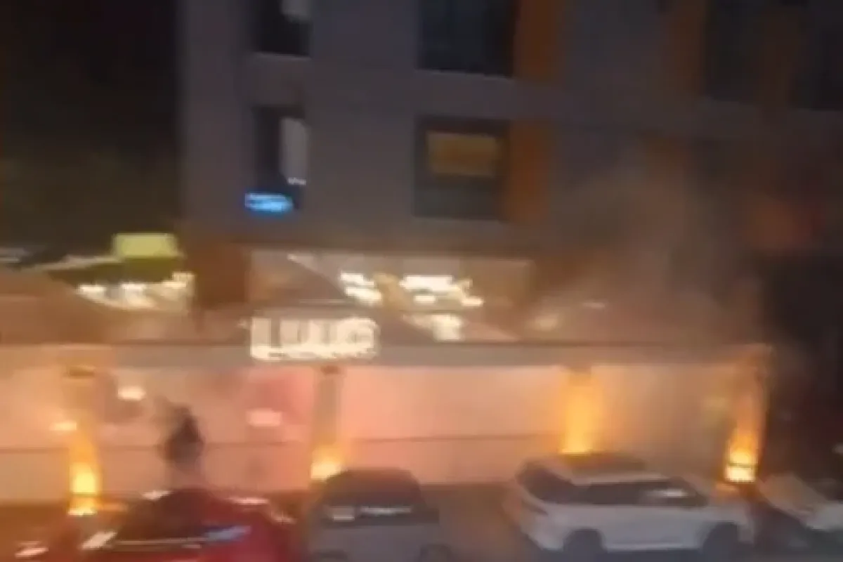 İnegöl'de Kafede Isıtıcı Yangını: 1’i Ağır 3 Kişi Yaralandı