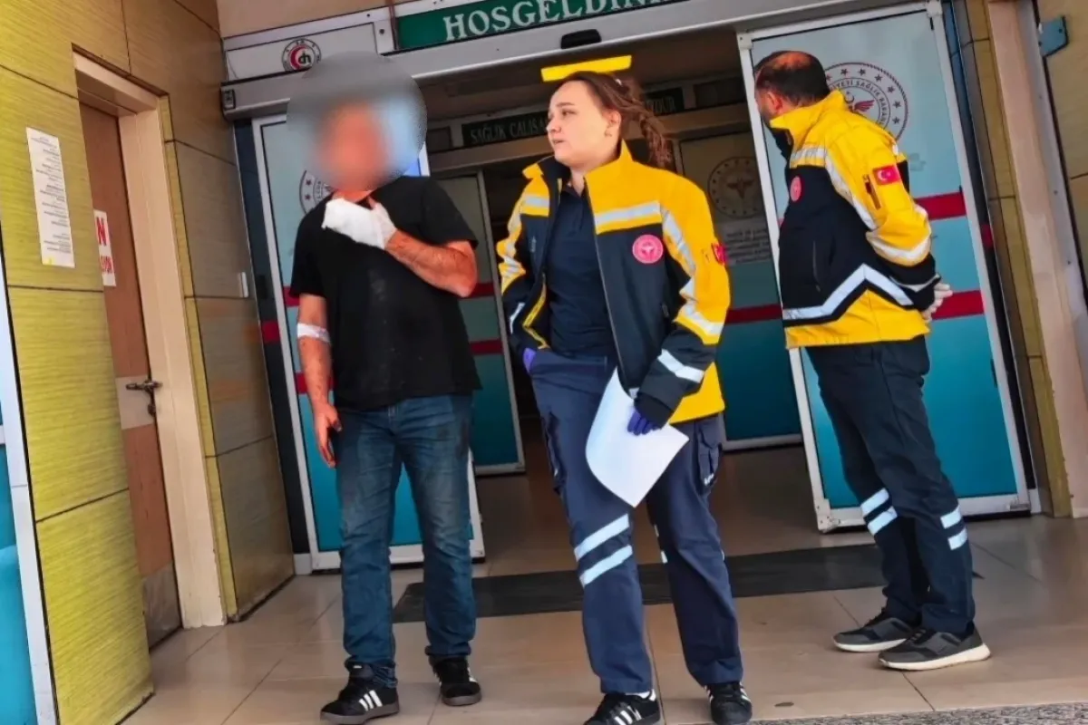 Elini makineye kaptırdı!