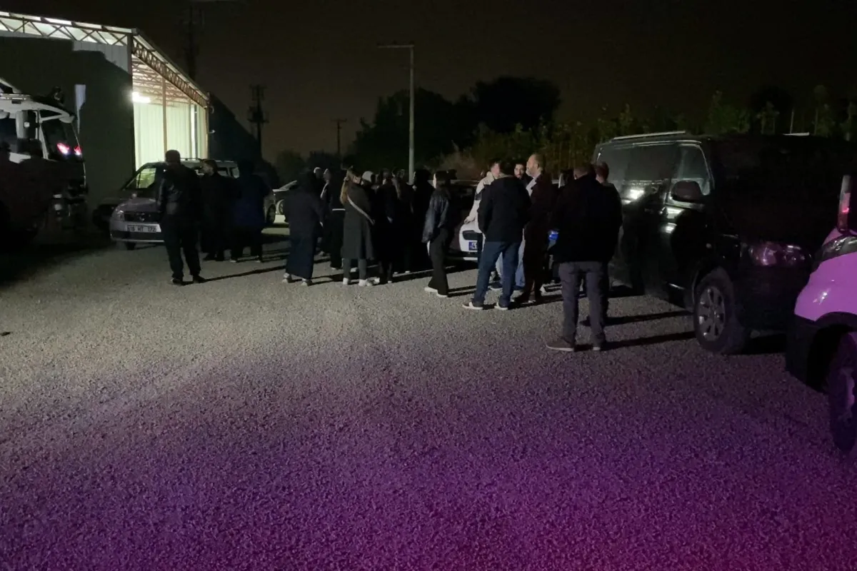 İnegöl’de Gergin Anlar: Maaşlarını Alamayan İşçiler ...
