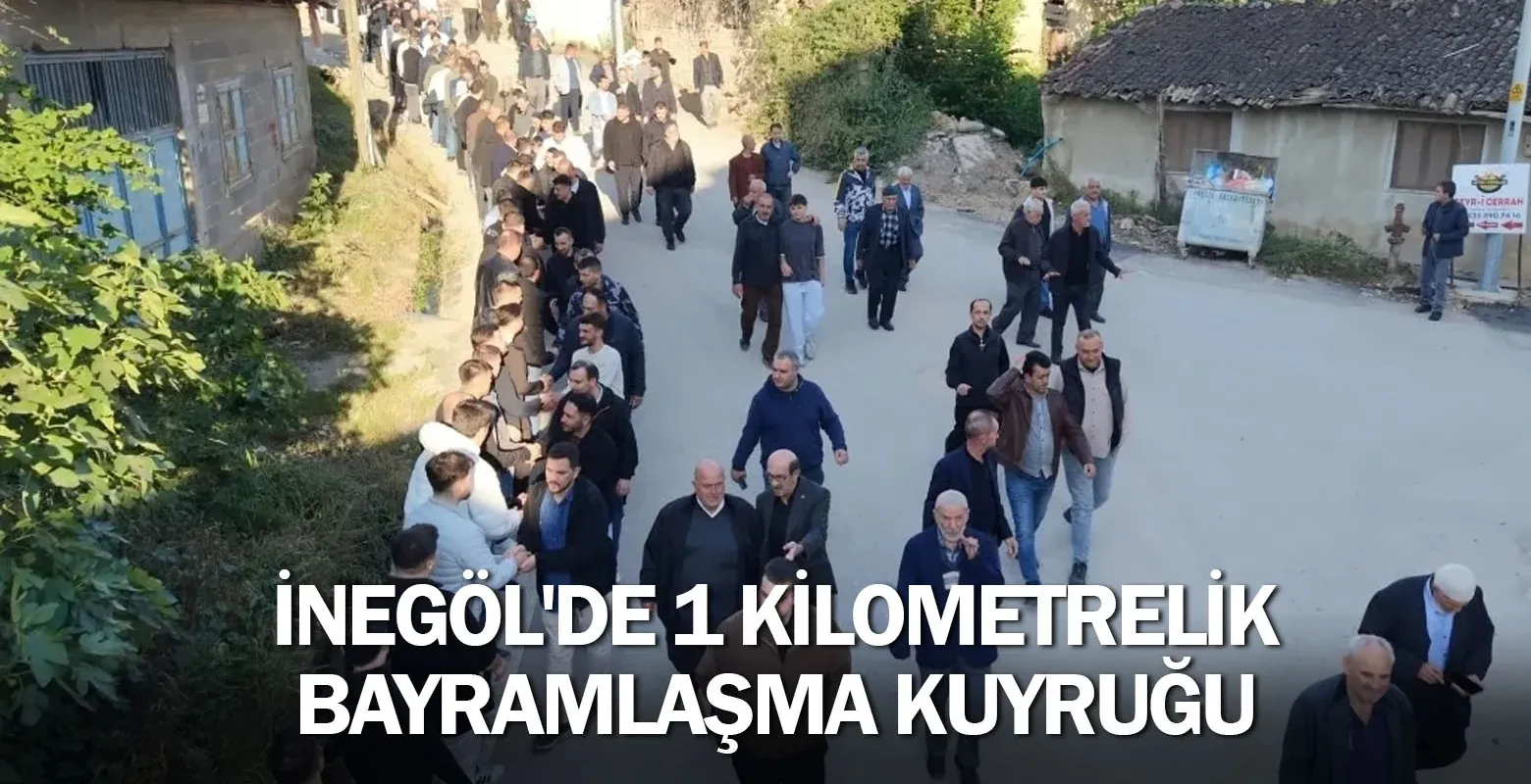 İnegöl'de 1 kilometrelik bayramlaşma kuyruğu