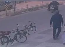 Kaza anı güvenlik kamerasında