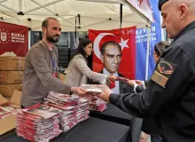 Büyükşehir'den Cumhuriyet Bayramı'na özel Türk bayraklı Atatürk posteri