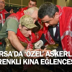 Bursa’da ‘özel’ askerlere renkli kına eğlencesi