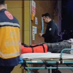Gözünü hastanede açtı