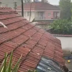 İnegöl'de dolu yağışı etkili oldu!